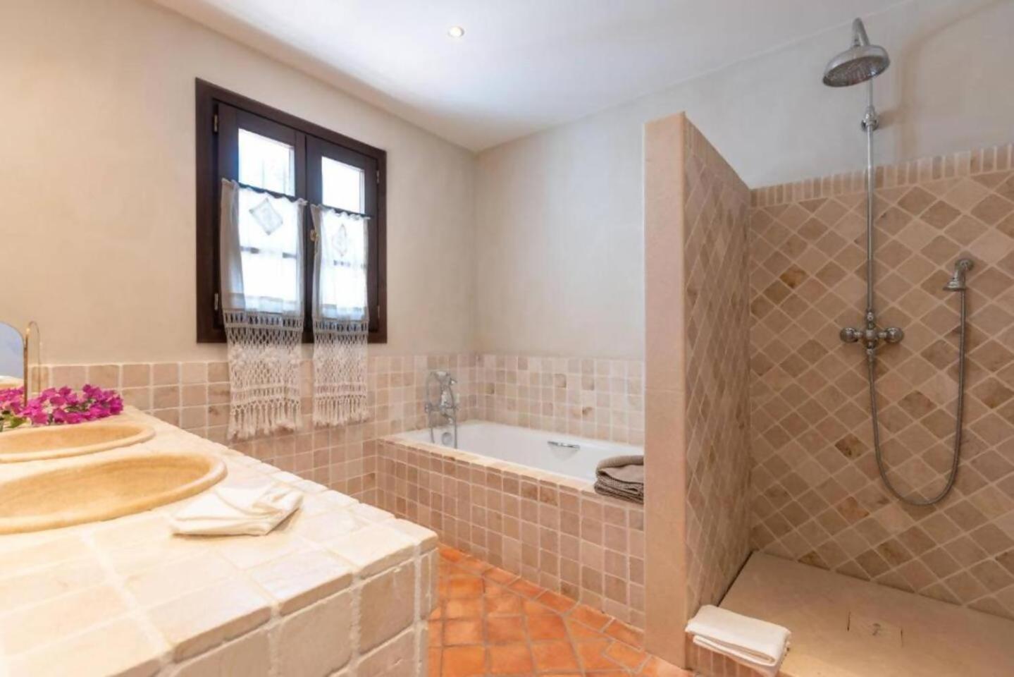 Villa Casa Sol Encantadora Villa Con Piscina 马尔韦利亚 外观 照片