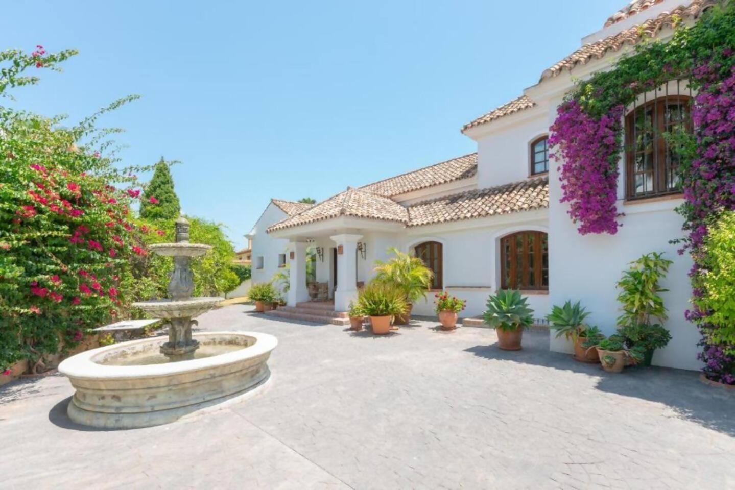 Villa Casa Sol Encantadora Villa Con Piscina 马尔韦利亚 外观 照片