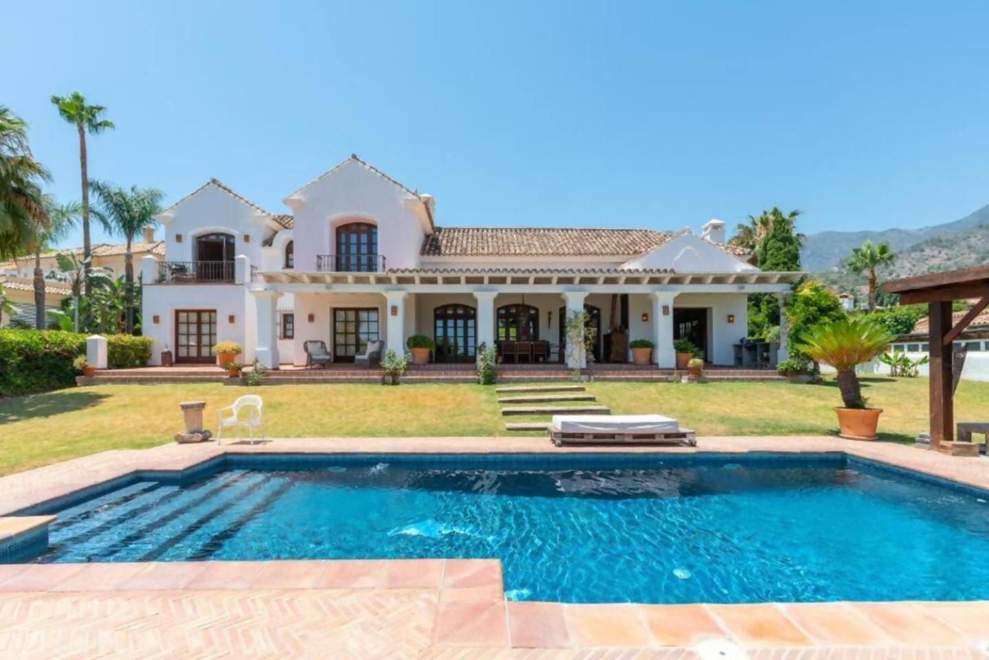 Villa Casa Sol Encantadora Villa Con Piscina 马尔韦利亚 外观 照片